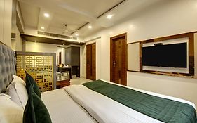 The Shanti Plaza - Traveler'S Choice Awarded 2025 - New Delhi Railway Station, Paharganj